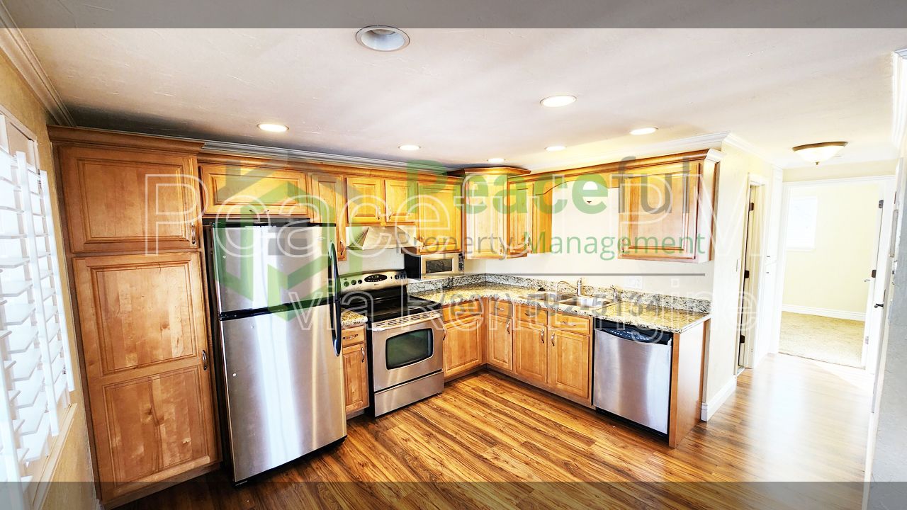 Gallery Image 0