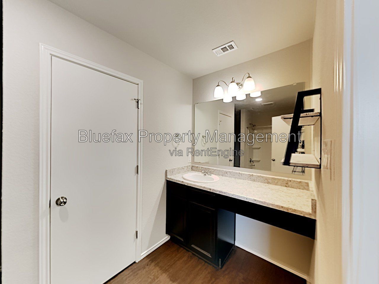 Gallery Image 22