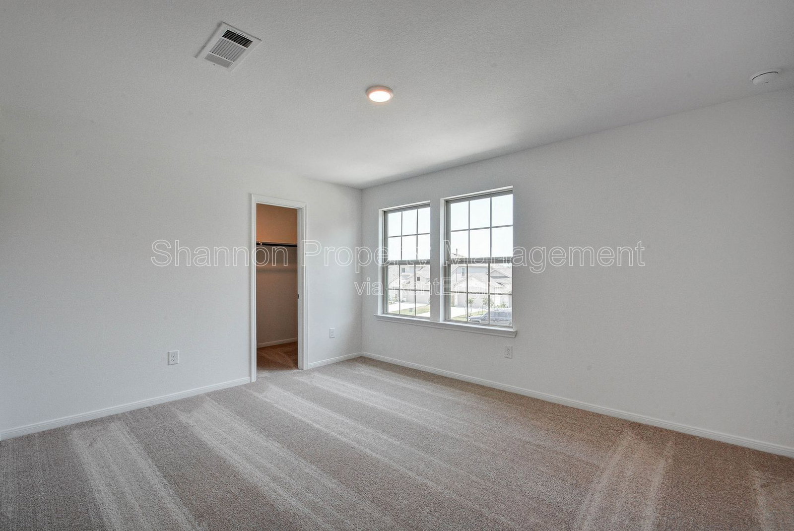 Gallery Image 25