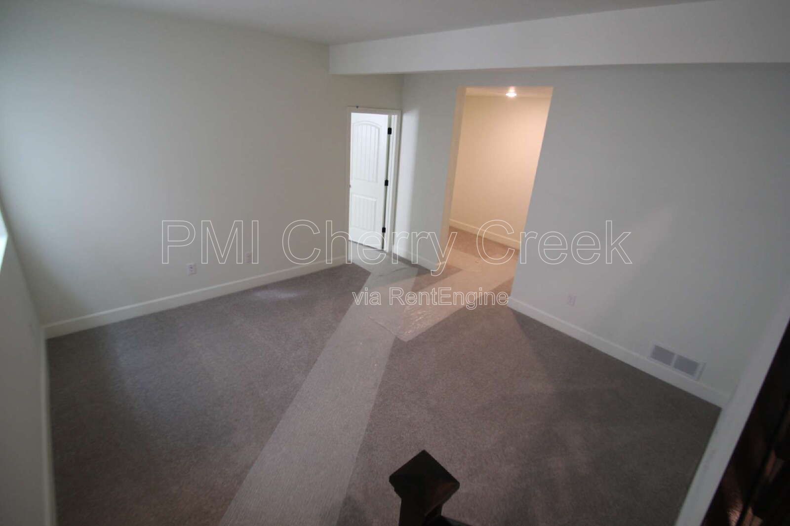 Gallery Image 30