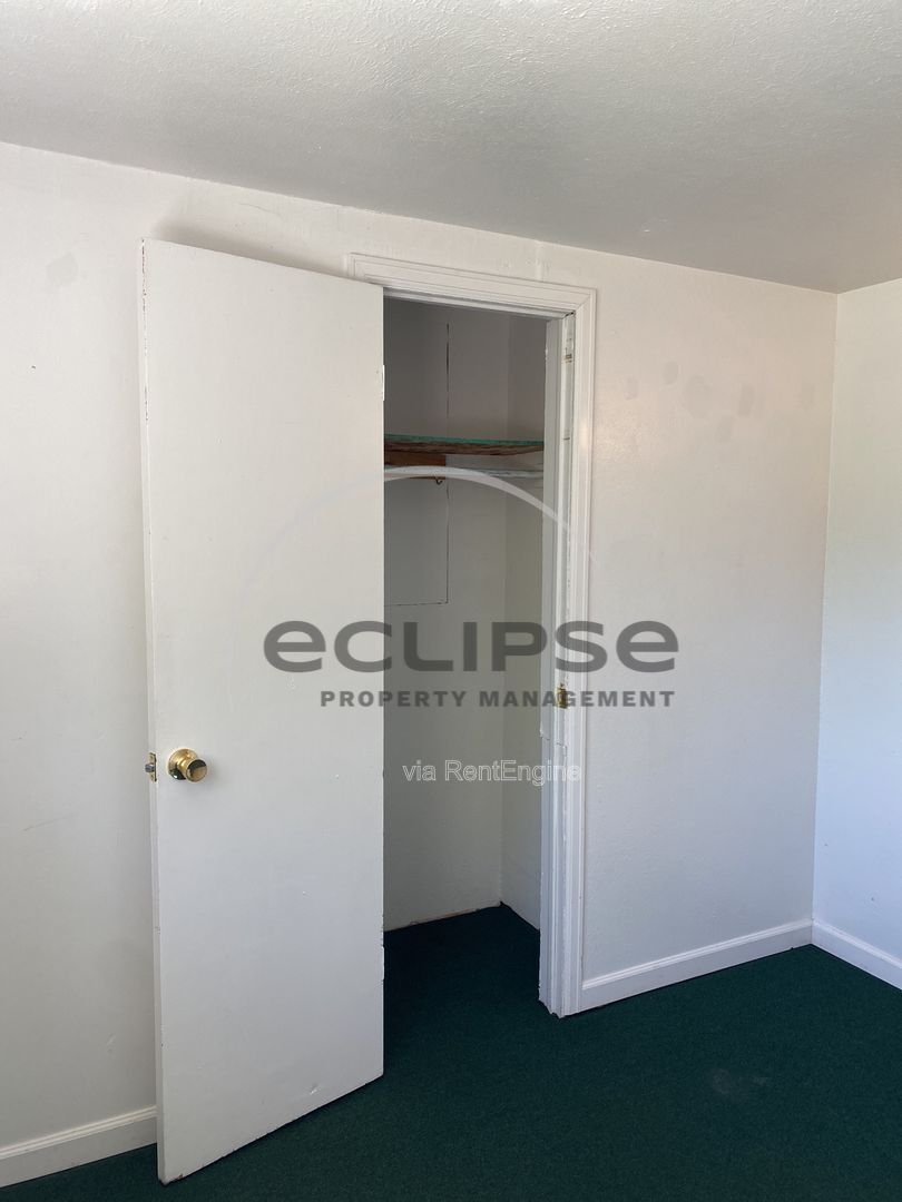 Gallery Image 22