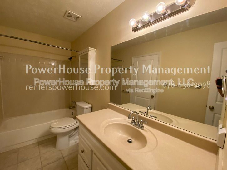 Gallery Image 18