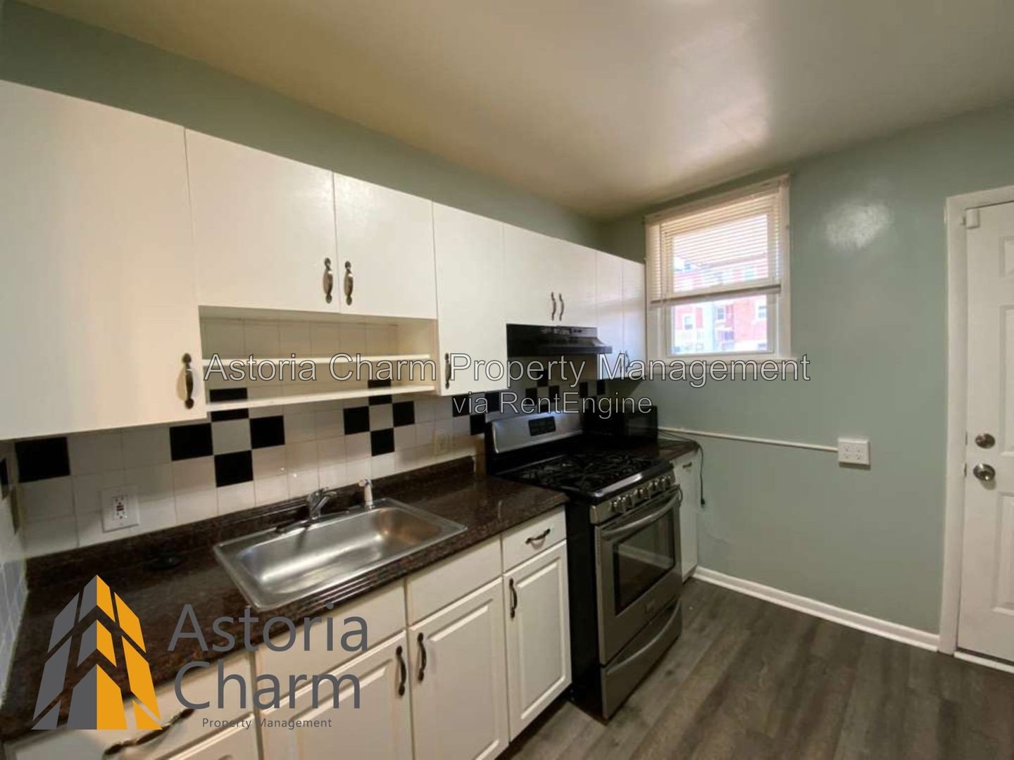 Gallery Image 12