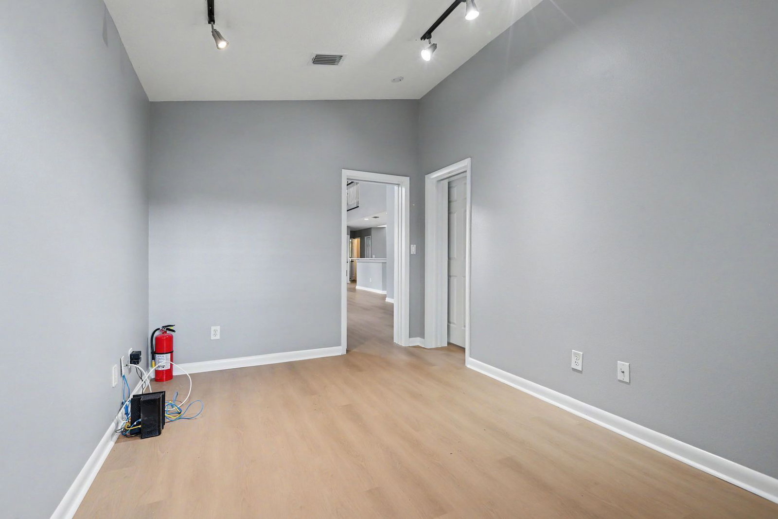 Gallery Image 17
