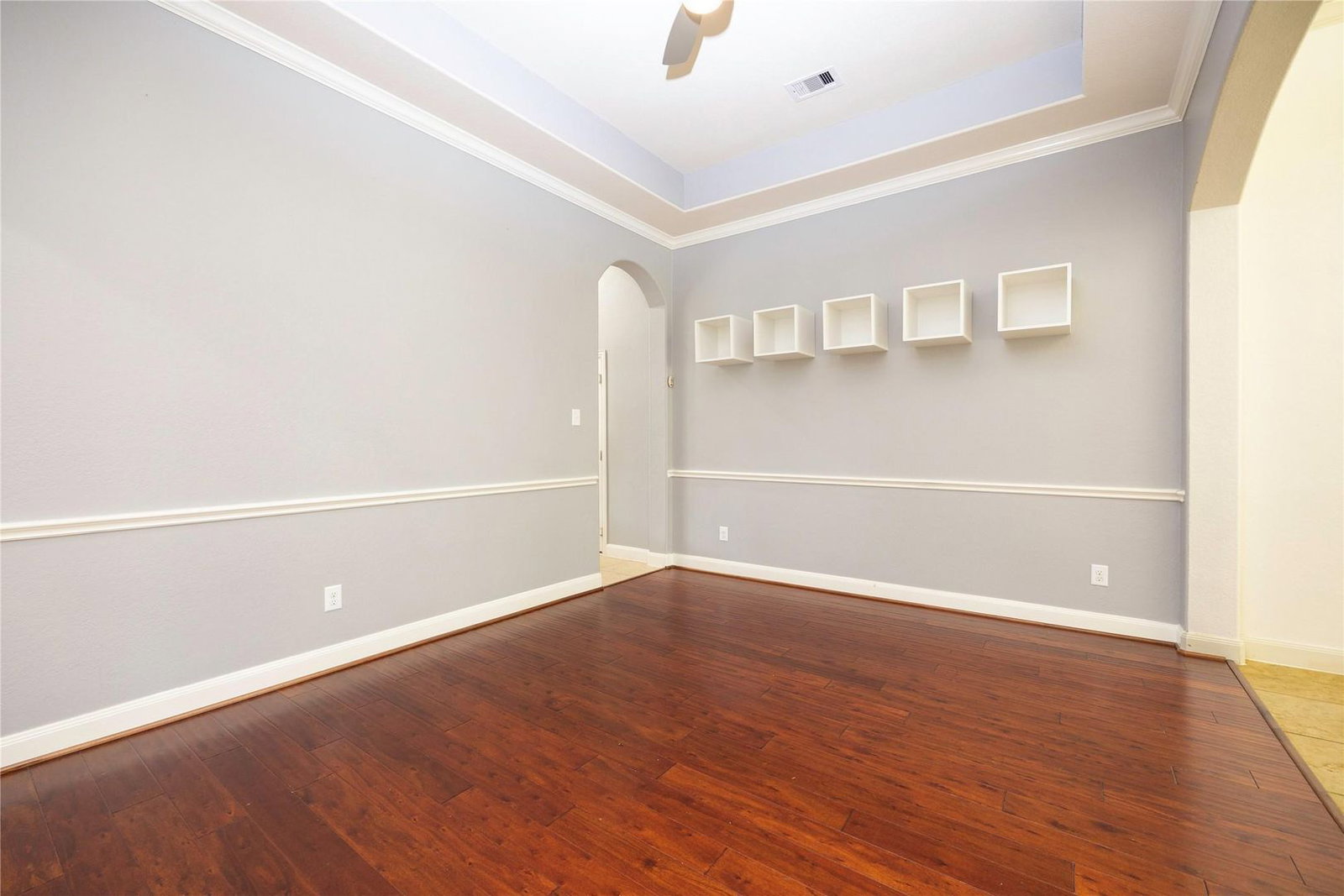 Gallery Image 14