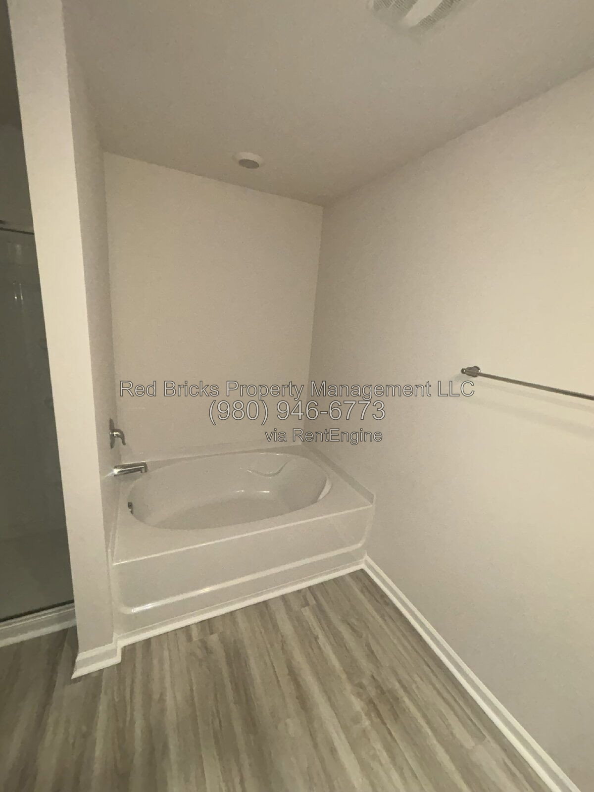 Gallery Image 28