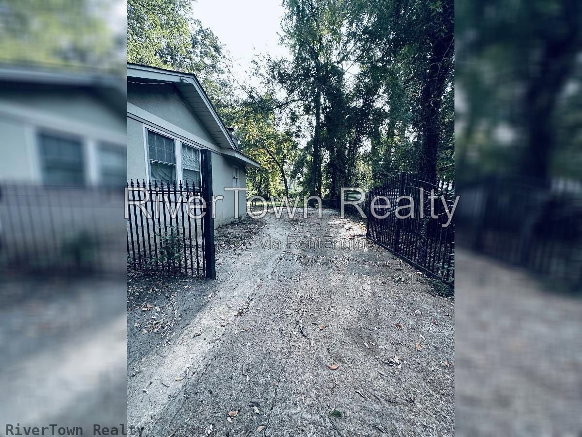 Gallery Image 18