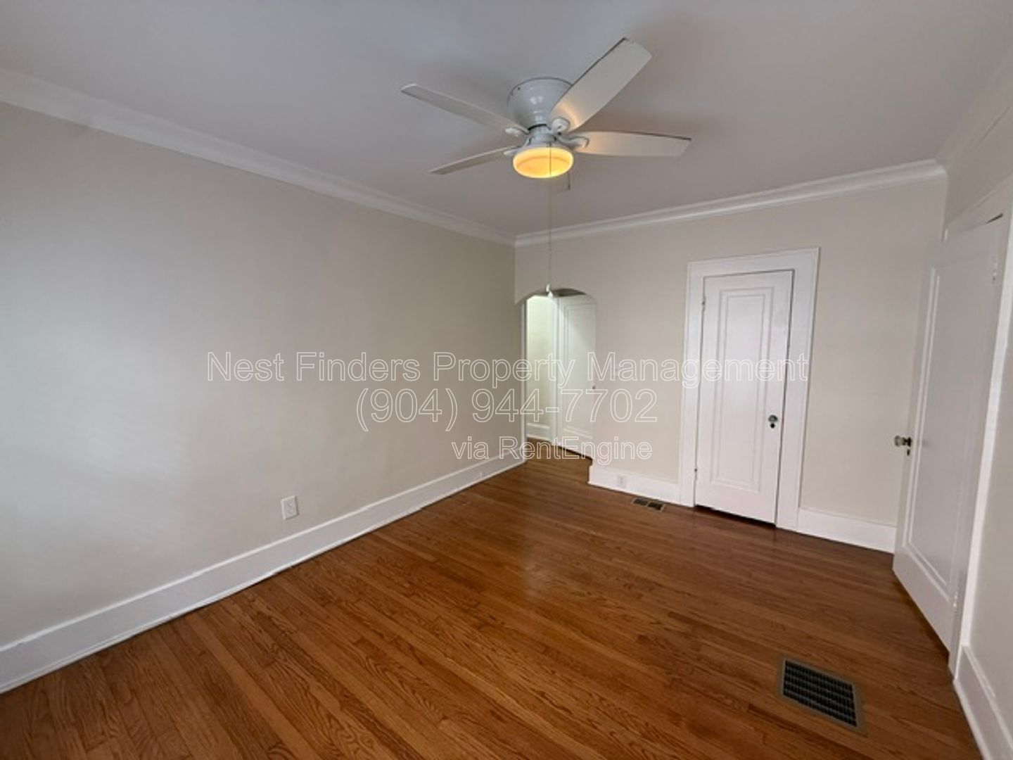 Gallery Image 18