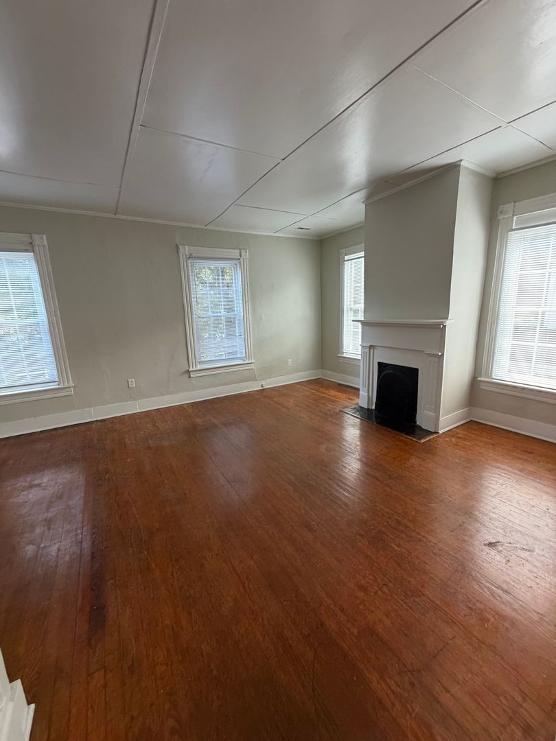 Gallery Image 8