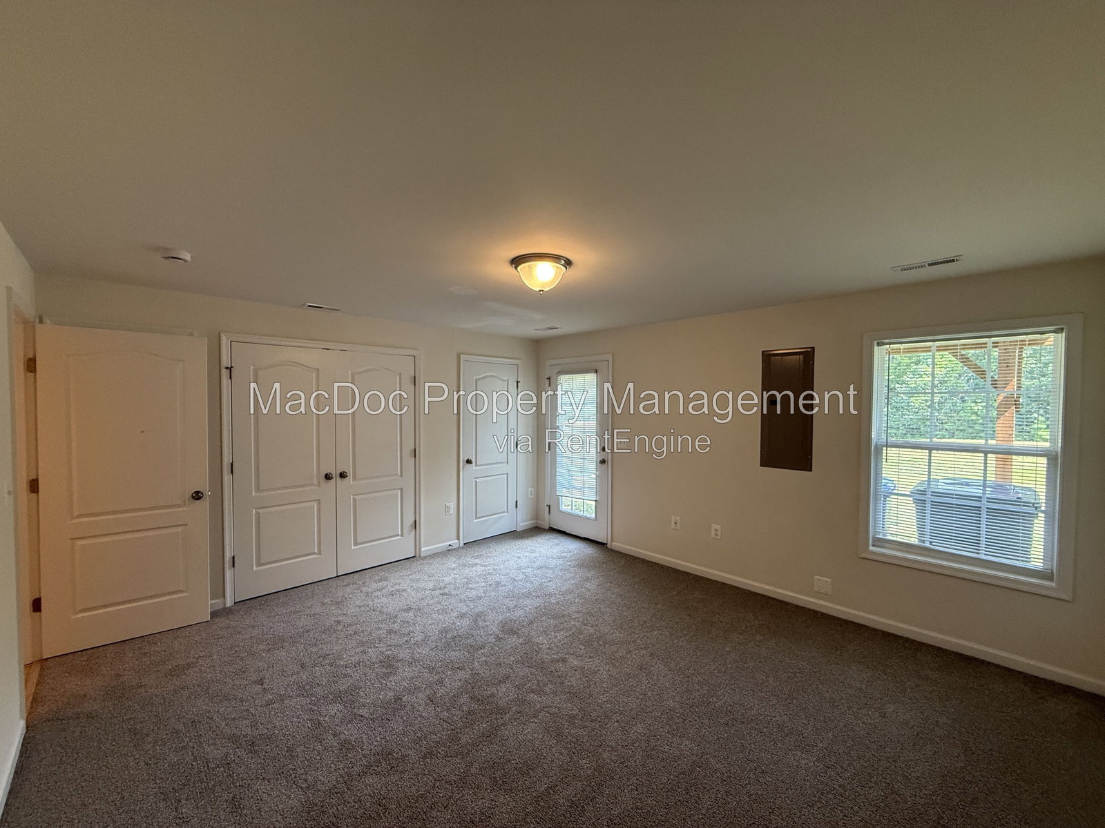 Gallery Image 33