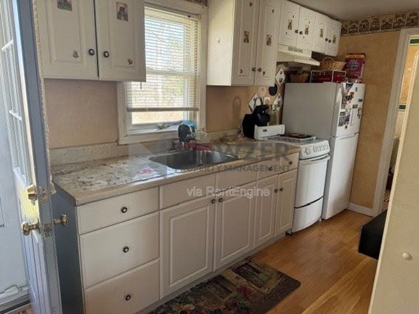 Gallery Image 0