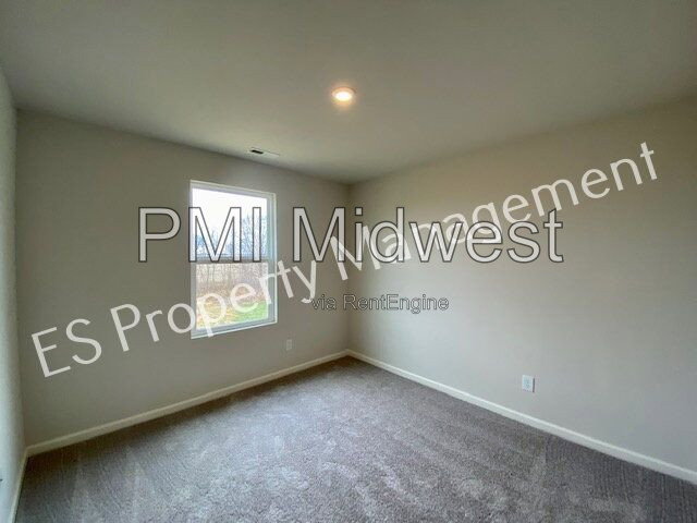 Gallery Image 33