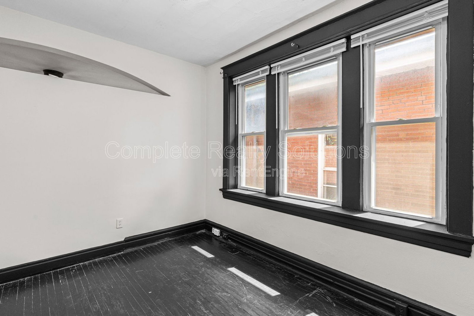 Gallery Image 18