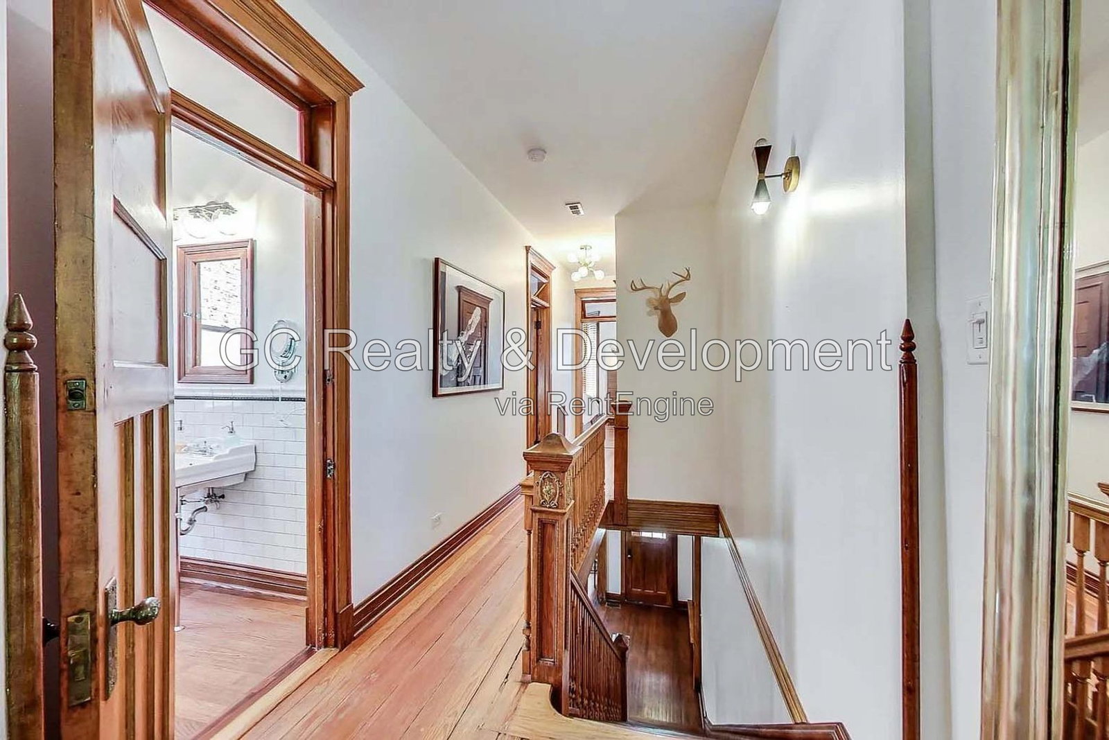 Gallery Image 16