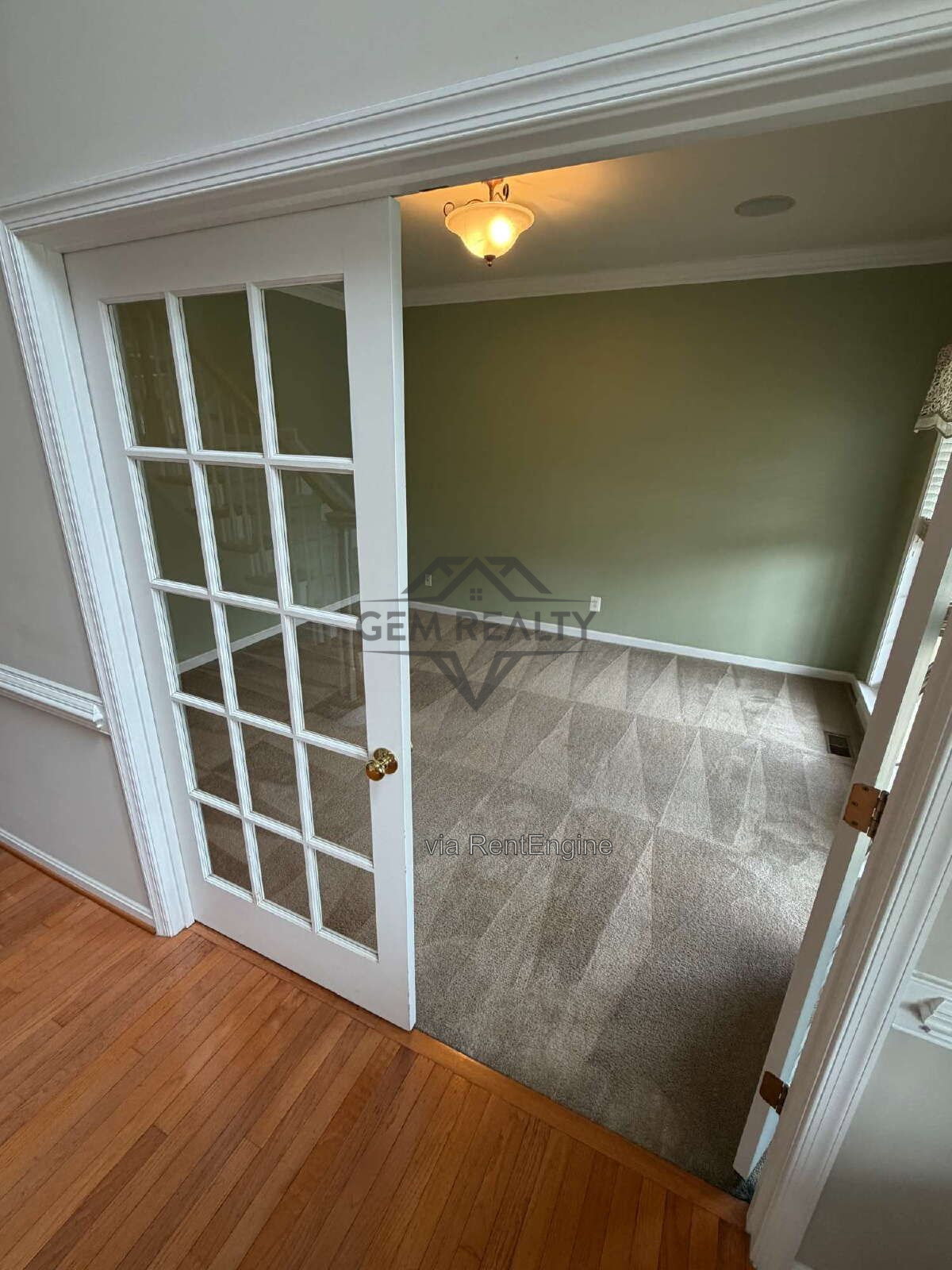 Gallery Image 18