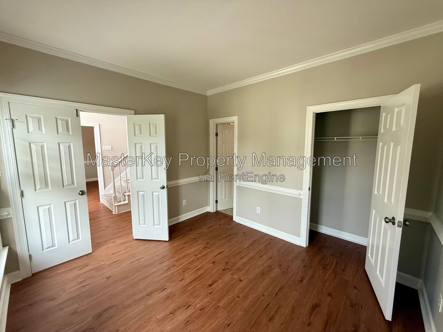 Gallery Image 13