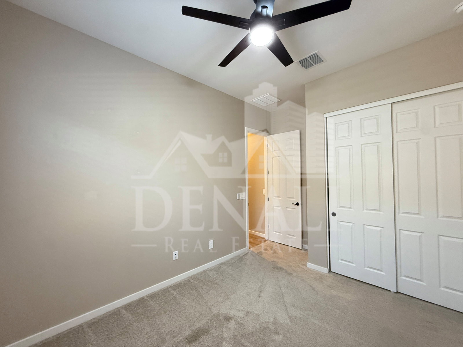 Gallery Image 21