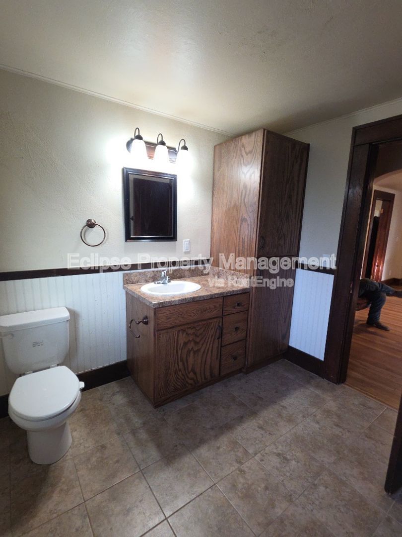 Gallery Image 17