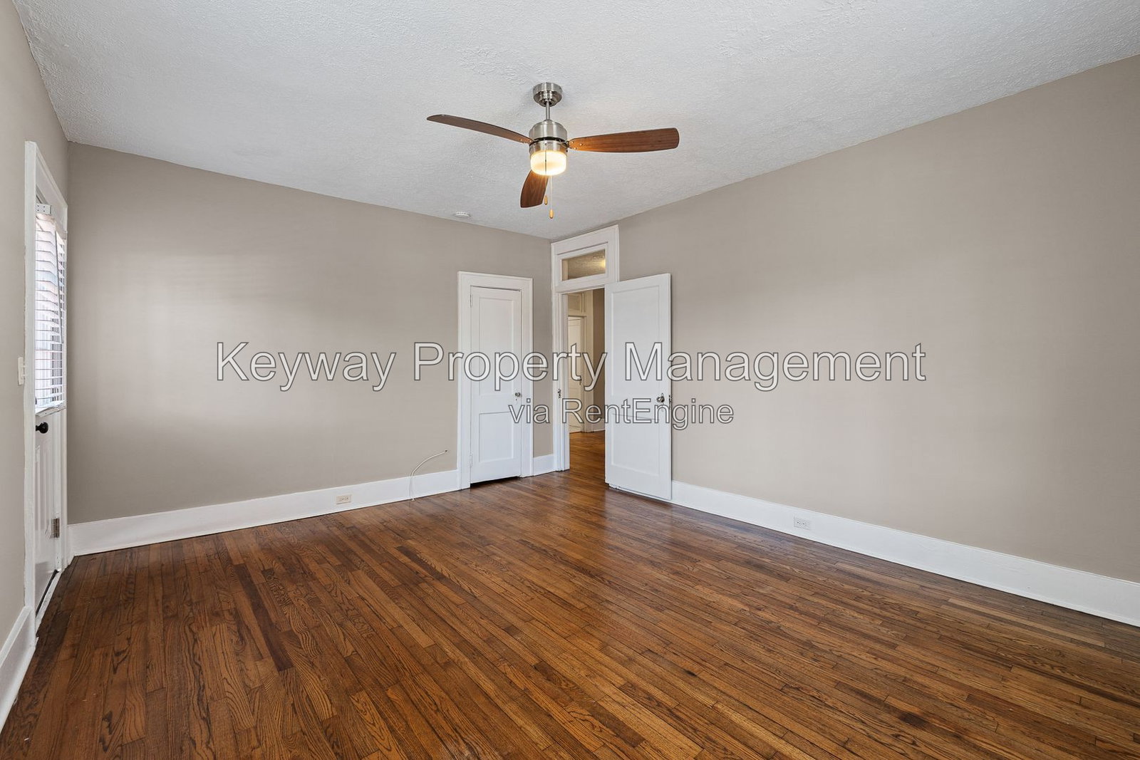 Gallery Image 15