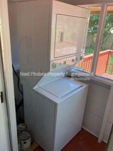 Gallery Image 17