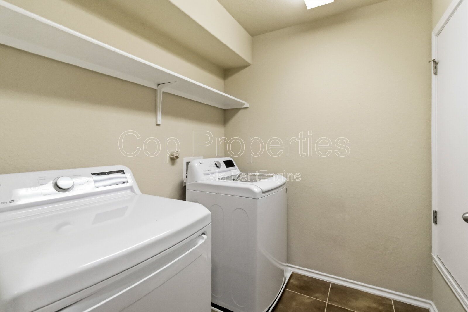 Gallery Image 41
