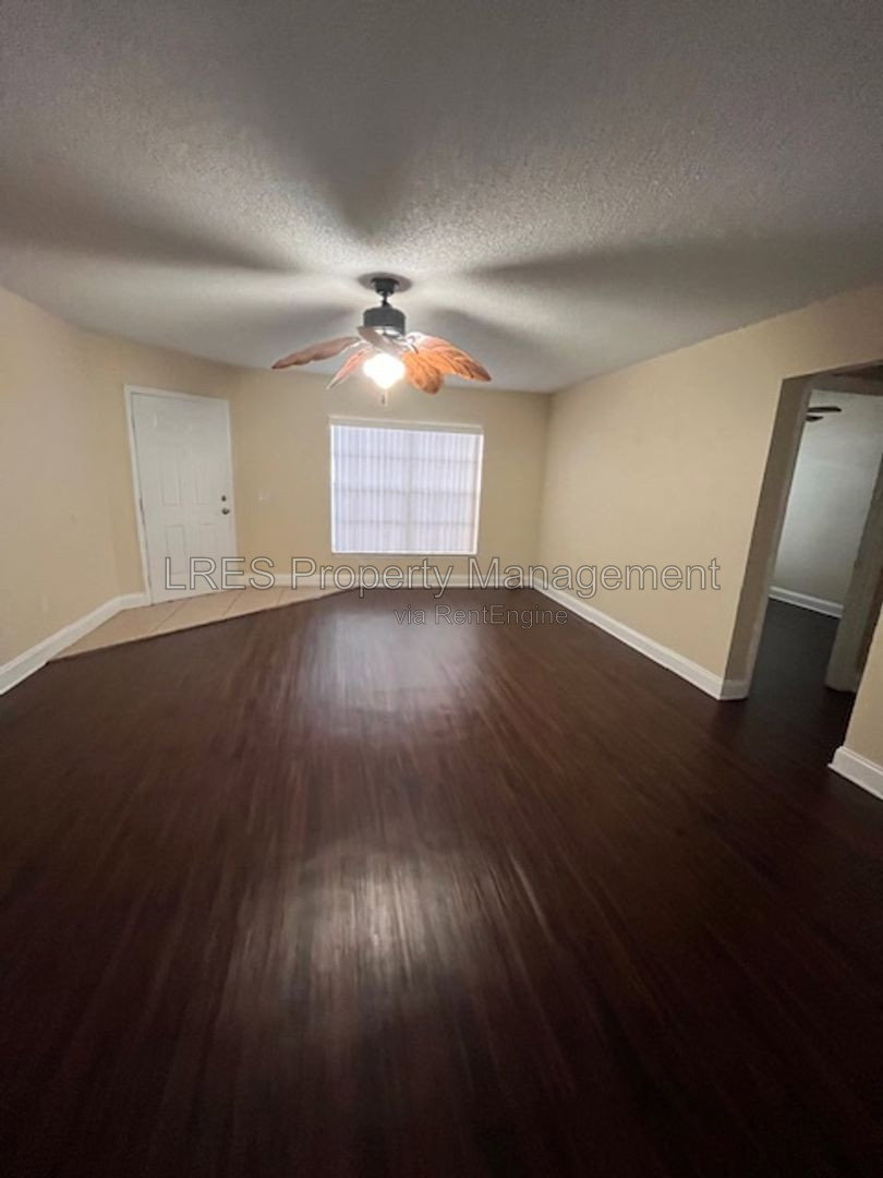 Gallery Image 19