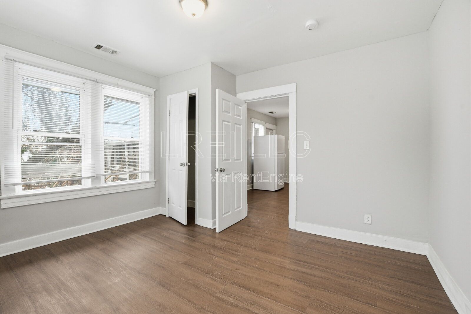 Gallery Image 18