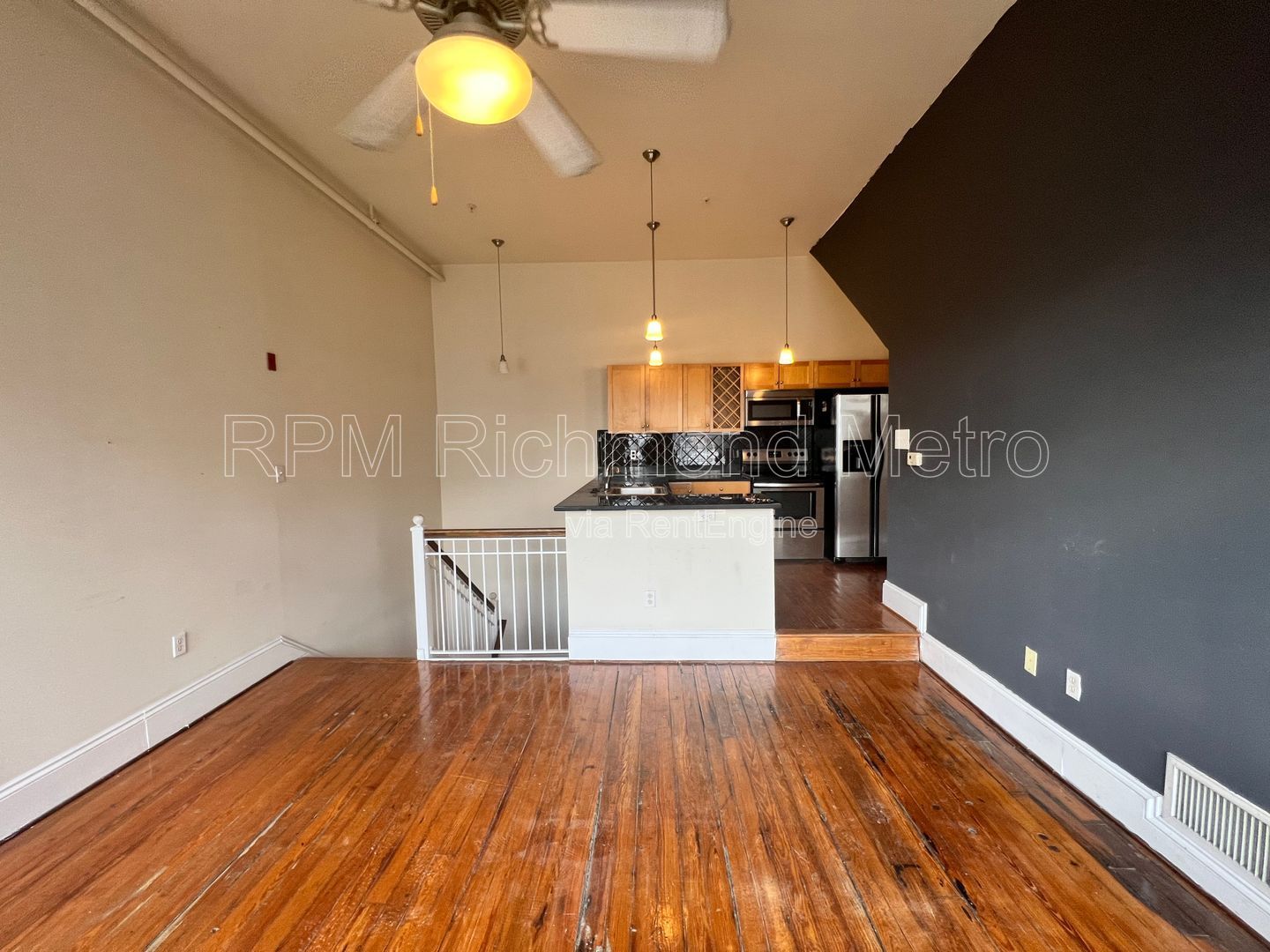 Gallery Image 0