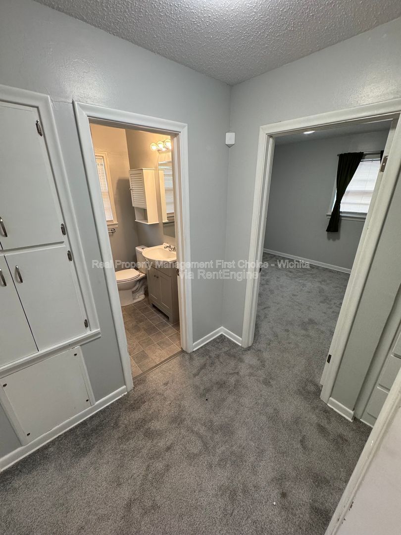 Gallery Image 21