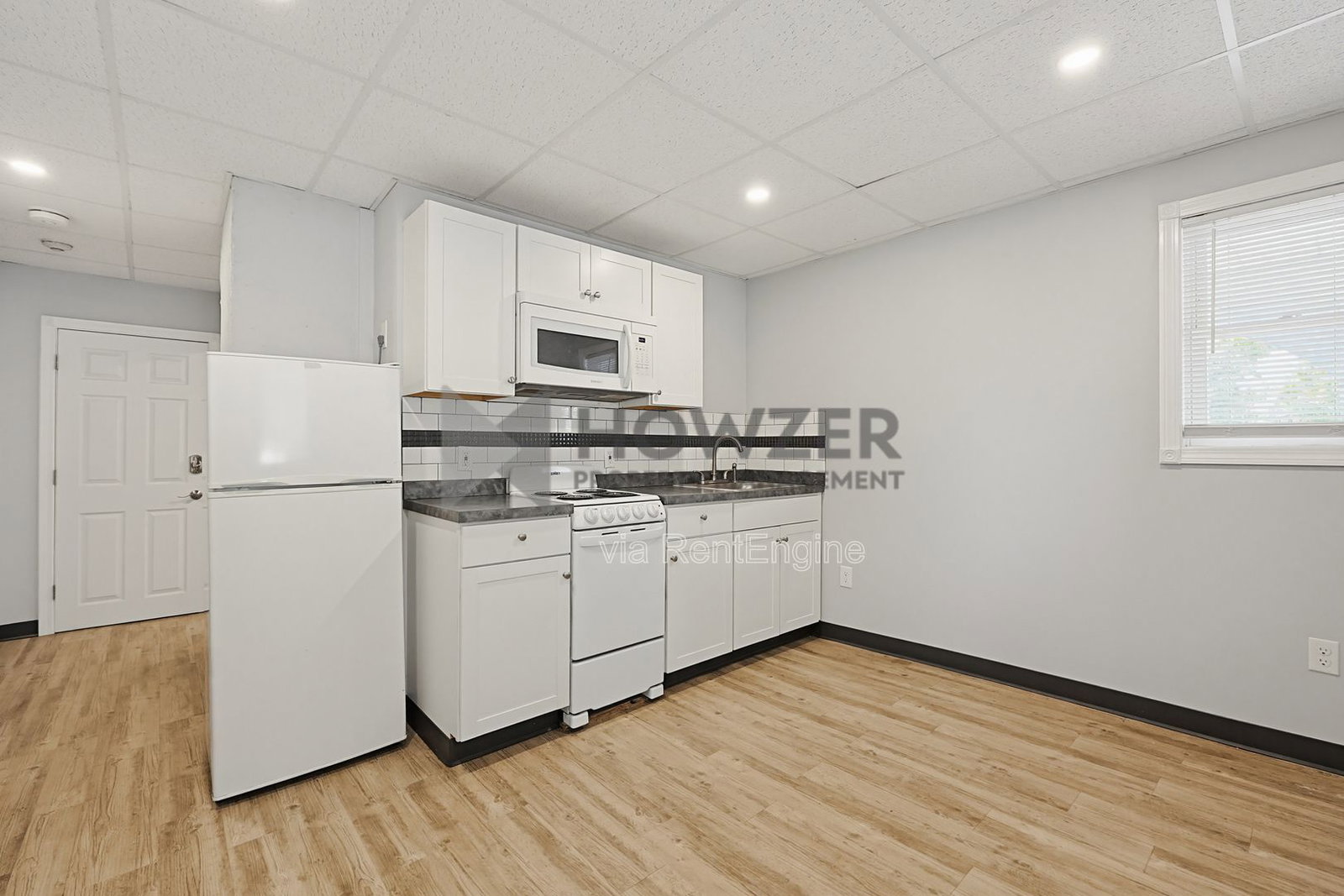 Gallery Image 0