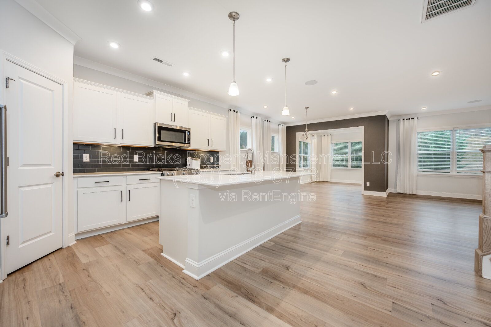 Gallery Image 14