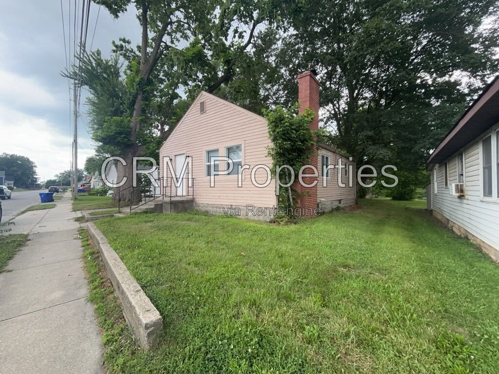 Gallery Image 1