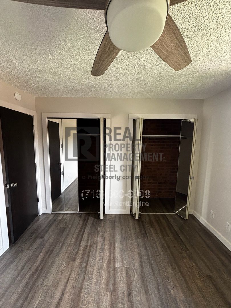 Gallery Image 14