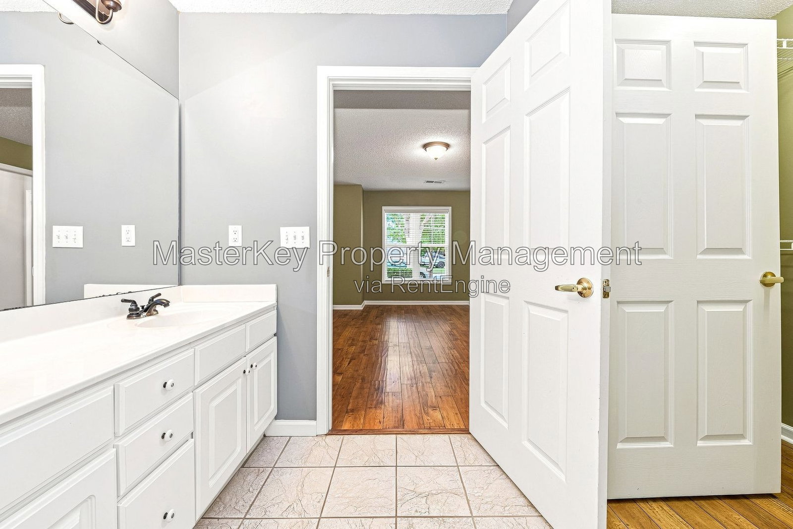 Gallery Image 18