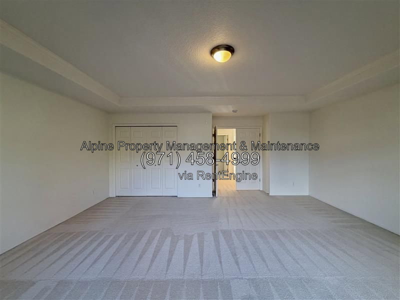 Gallery Image 38