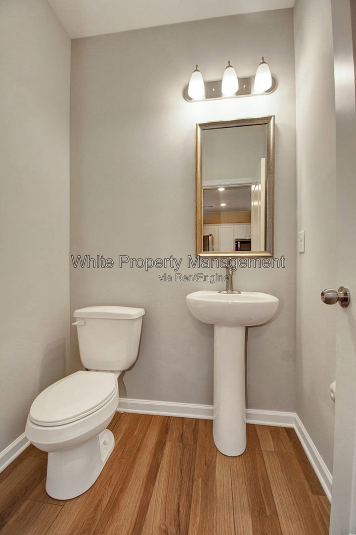 Gallery Image 18