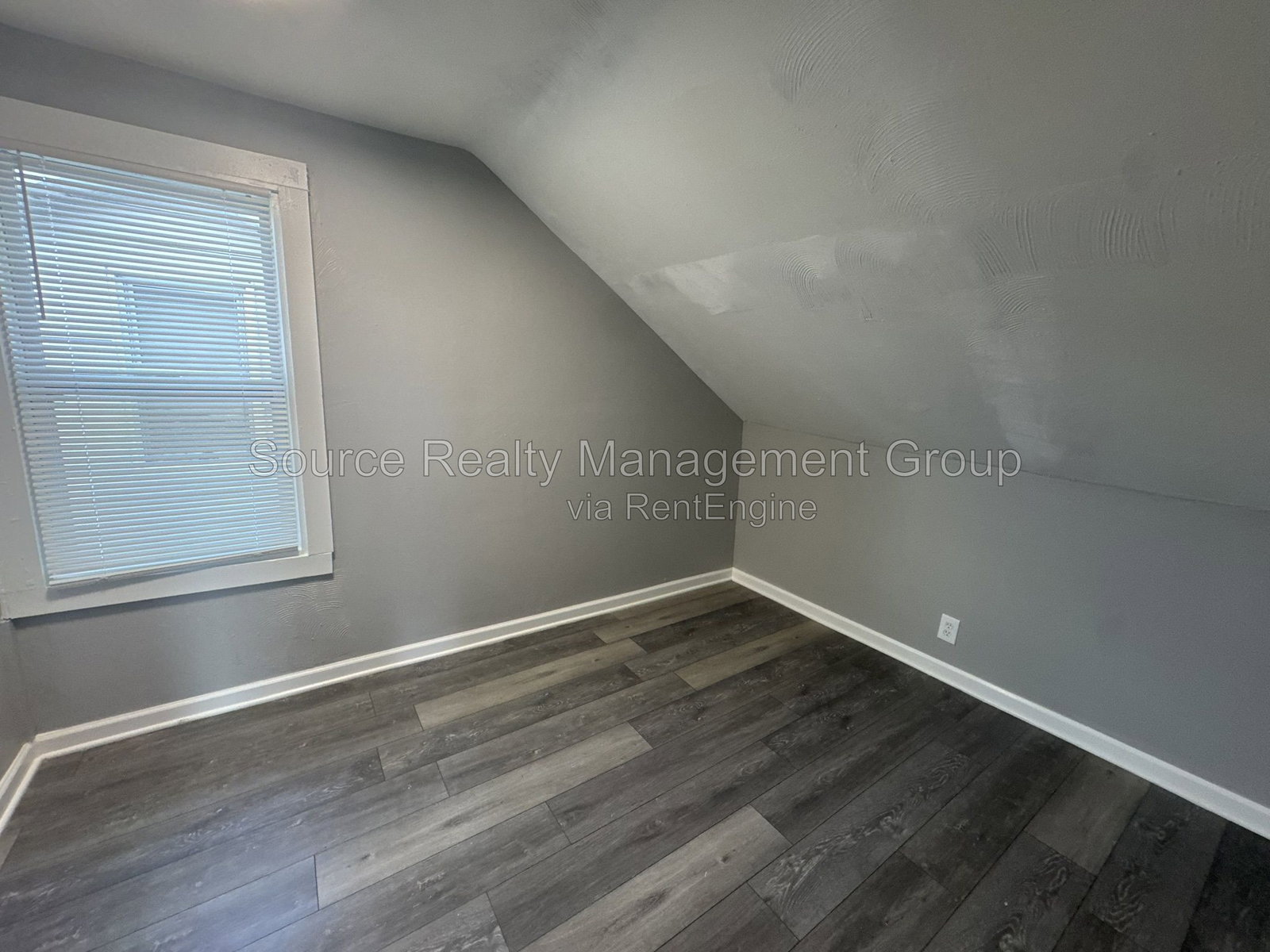 Gallery Image 16