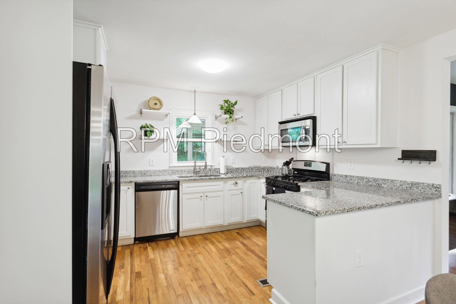 Gallery Image 17