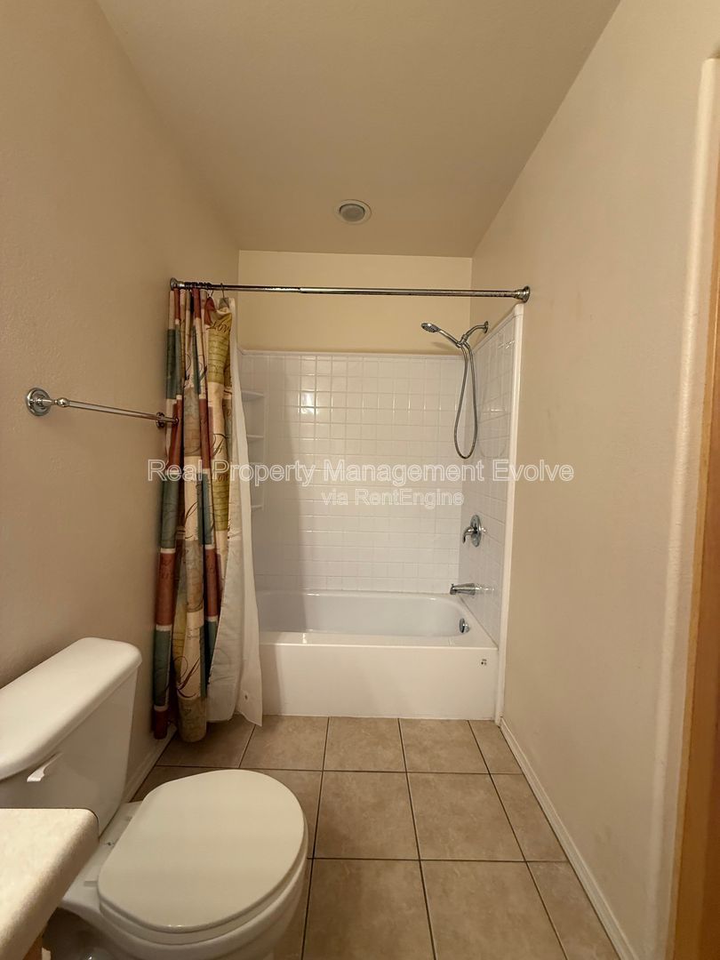 Gallery Image 21