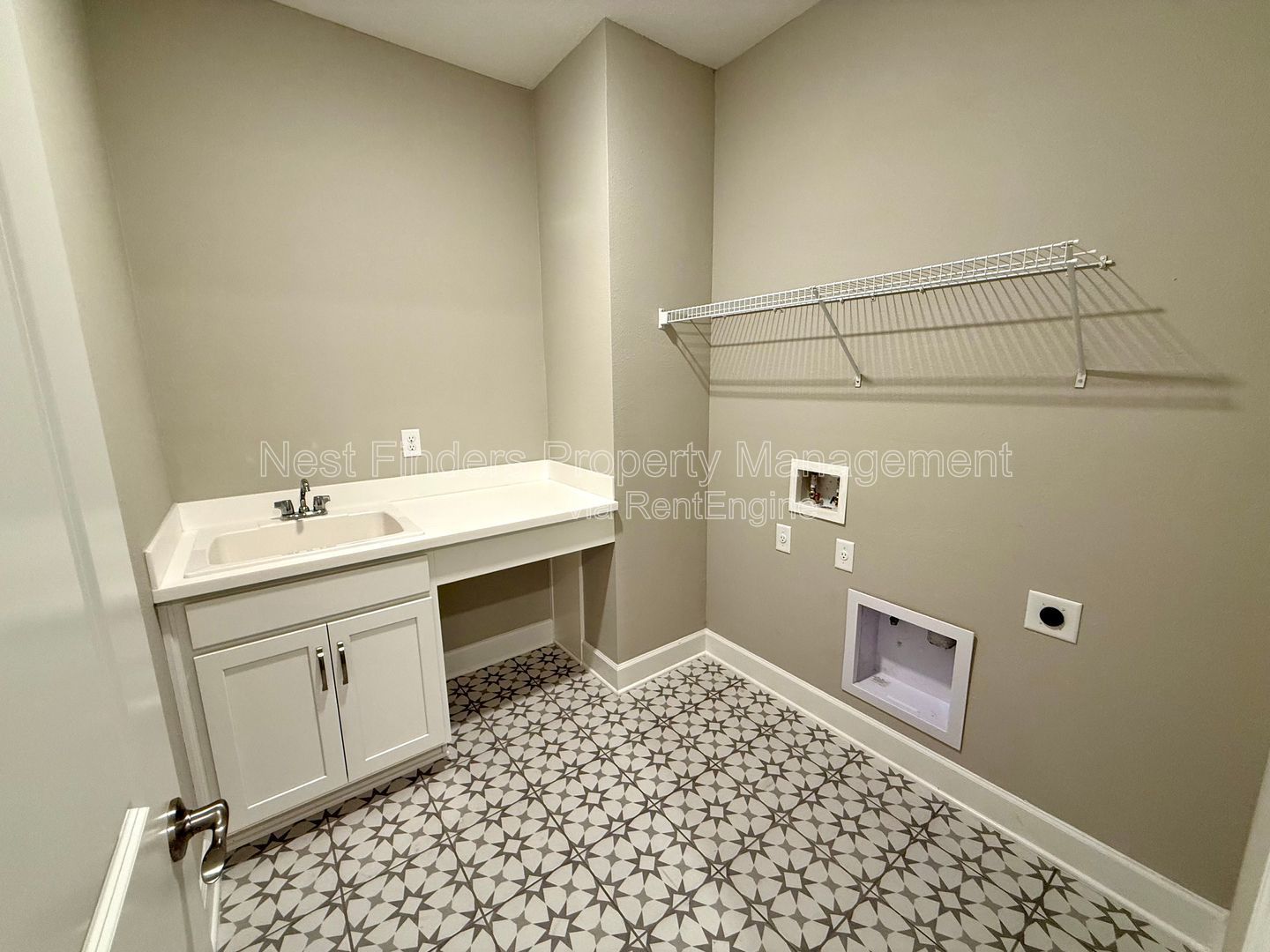 Gallery Image 16