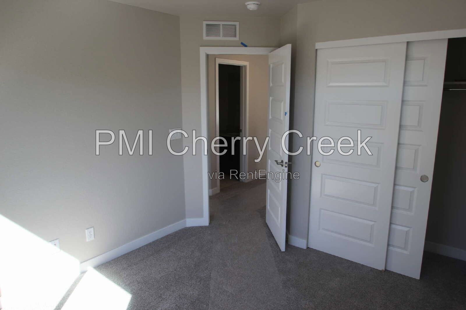 Gallery Image 30