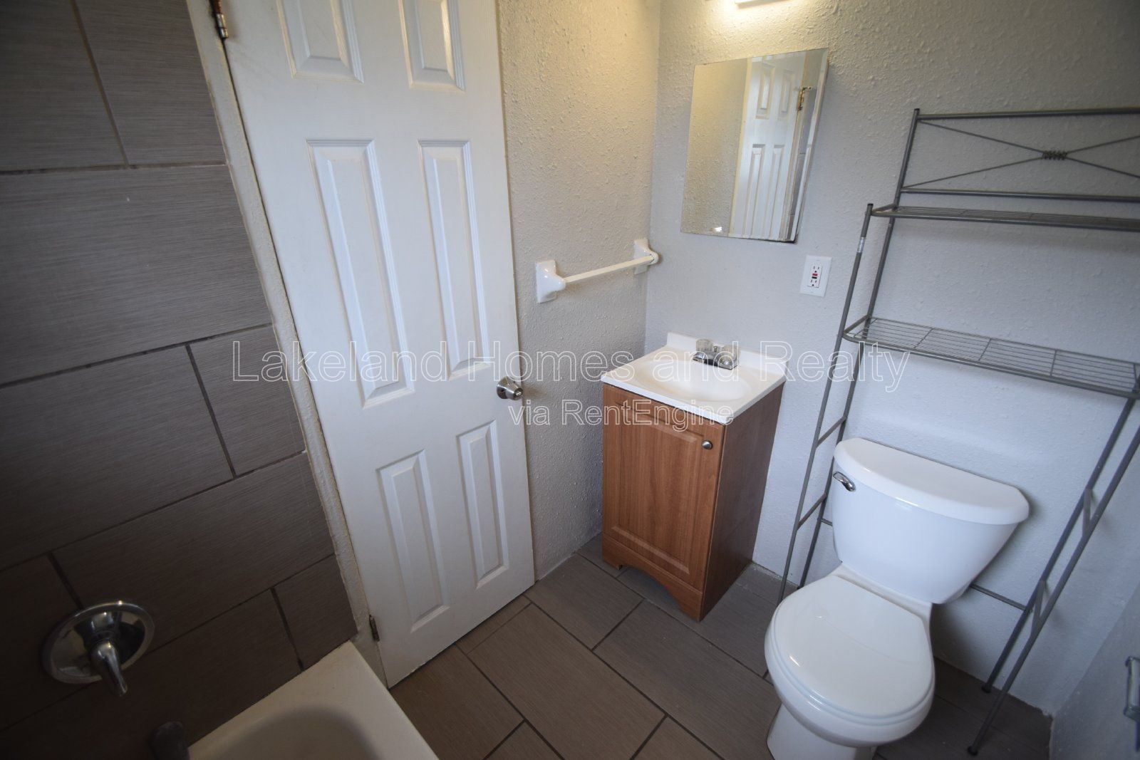 Gallery Image 16