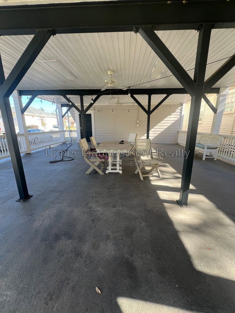 Gallery Image 14