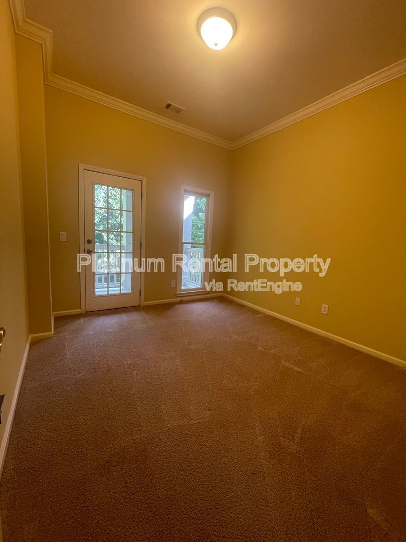 Gallery Image 67