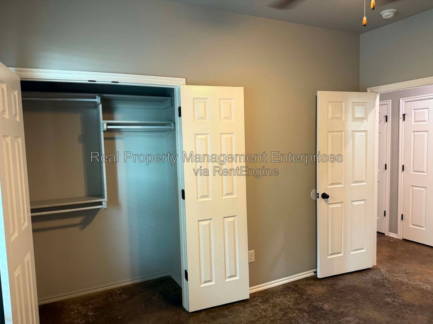 Gallery Image 18