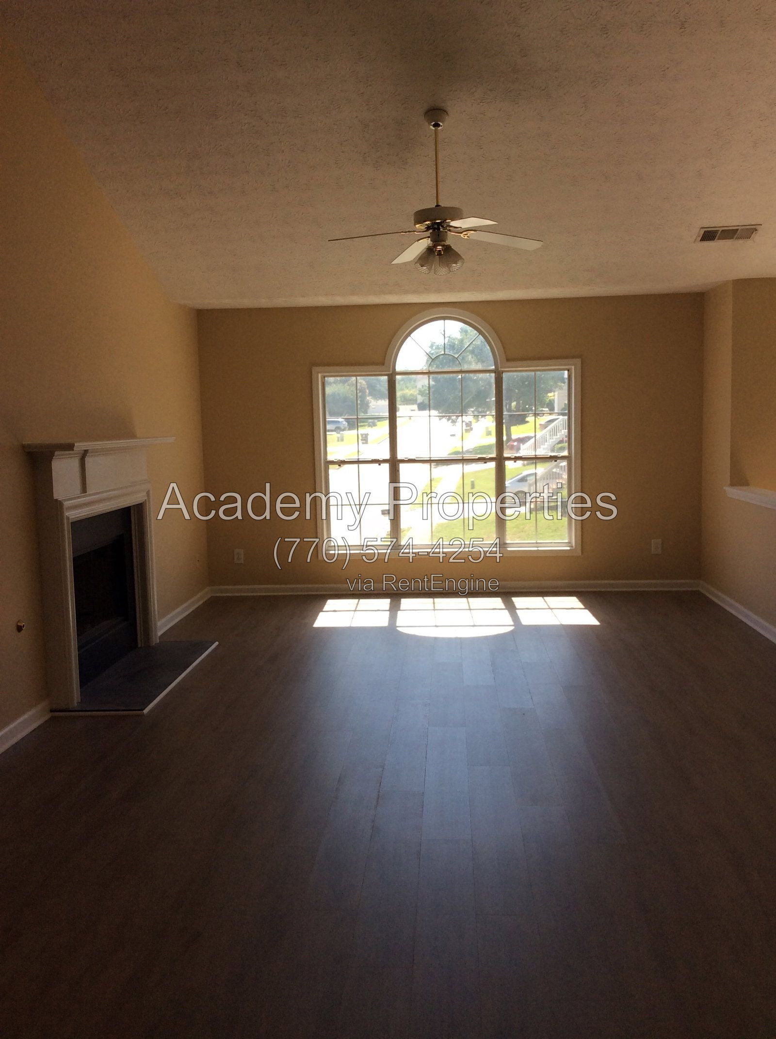 Gallery Image 19