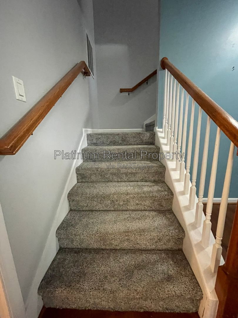 Gallery Image 16