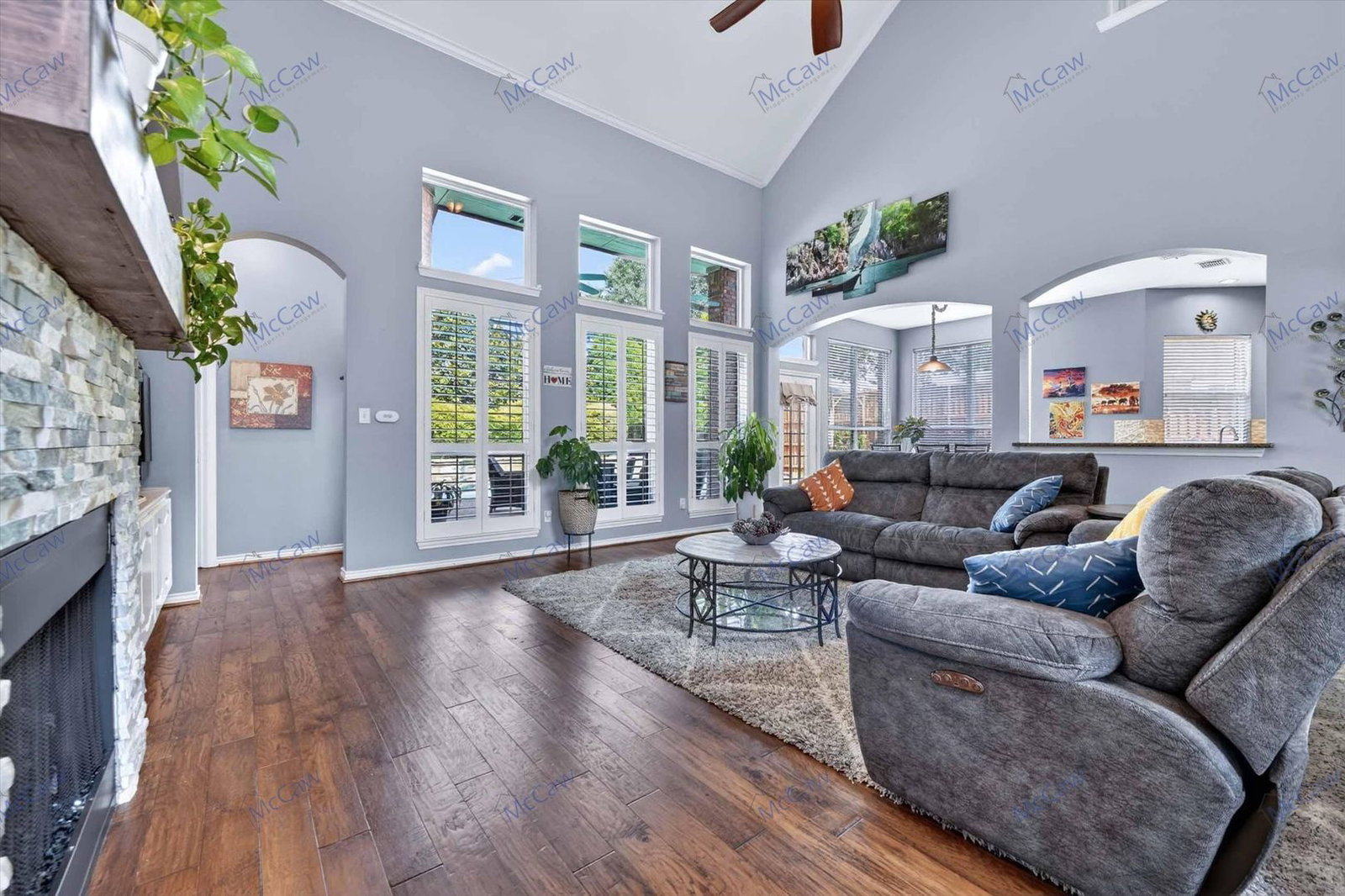 Gallery Image 9