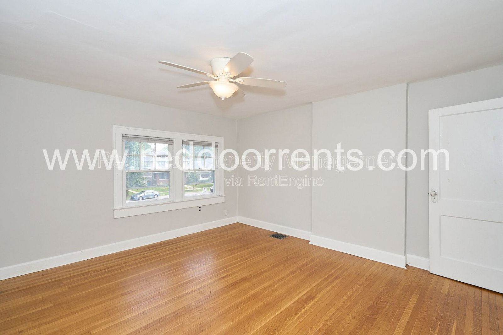 Gallery Image 18