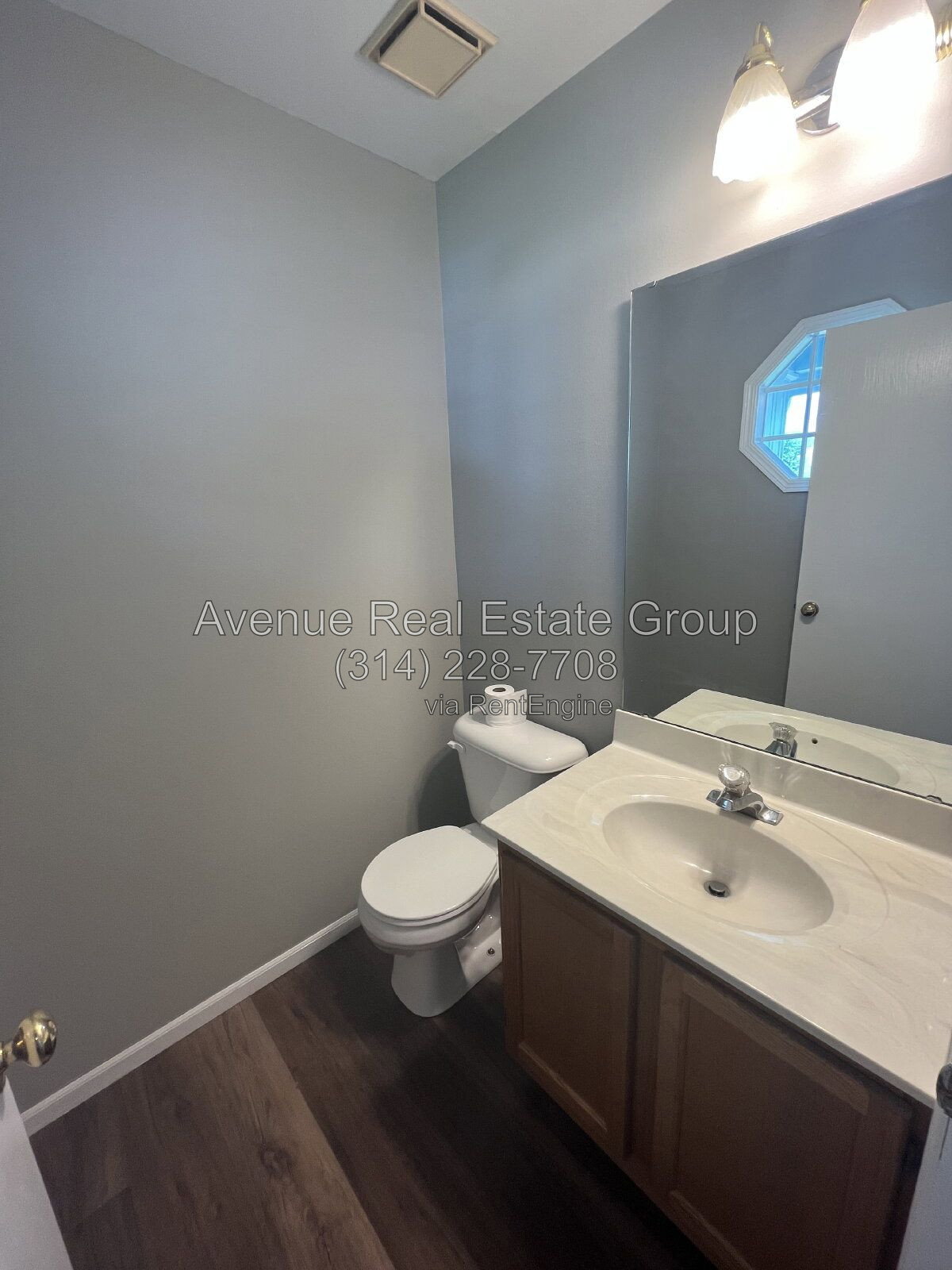 Gallery Image 14